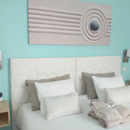 Portonovo Galit - Sea View - Piscina - Wifi - Old Town Apartment *